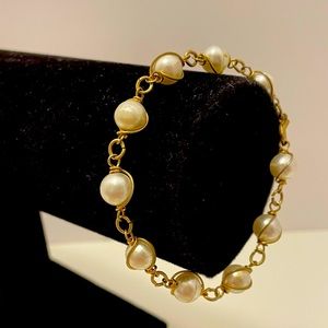 Vintage 60’s SARAH CONVENTION Faux Pearl Mermaid Core Abstract Preppy Bracelet